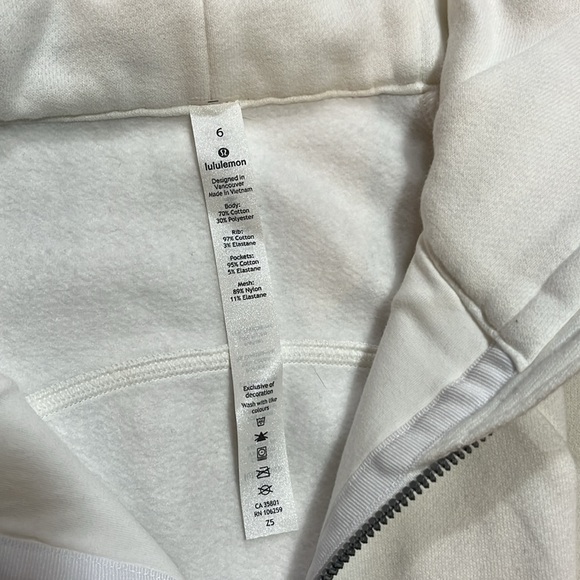 NWT White Lululemon Scuba Hoodie IV
Sz6 - Picture 10 of 11